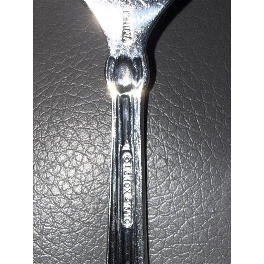 Lenox Chandelle 18/10 Stainless Steel Flatware Set  Of  Four 7